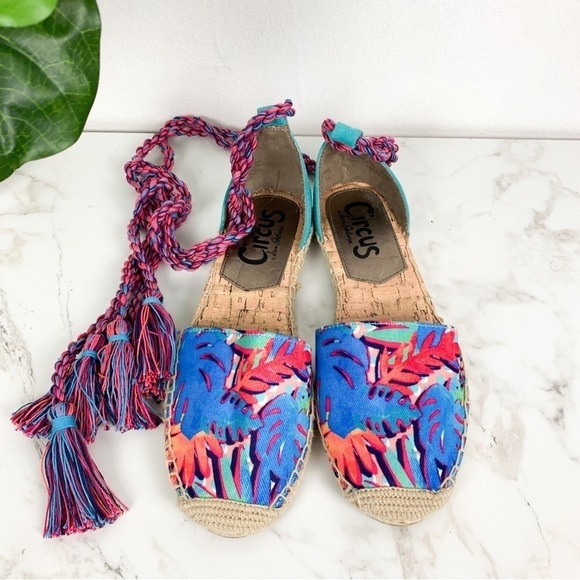 Circus by Sam Edelman Lenora Tropical Espadrilles Sz 6 1/2 - Picture 2 of 10